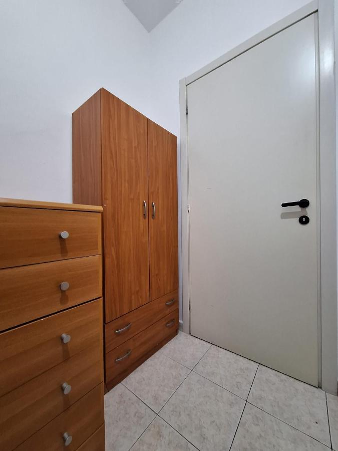 Appartamento La Casa Dei Nonni Malnate Exterior foto